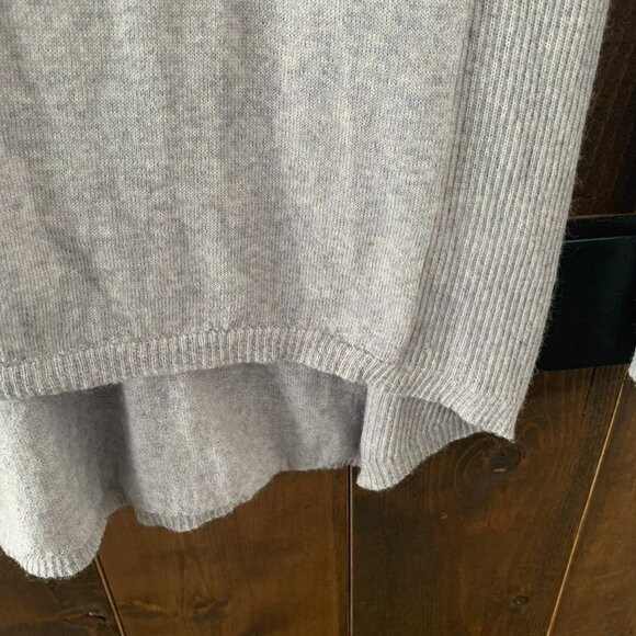 Max Studio 100% Extra Fine Merino Wool Sweater Women's Size M - Picture 5 of 7